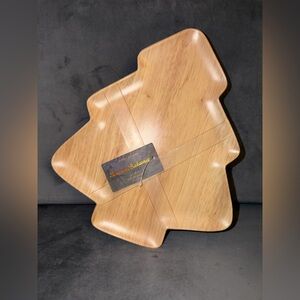 NEW In Package! Set Of 4 Tommy Bahama Melamine Tree Shaped Plates